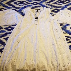 Selling a BGBGMAXAZRIA DRESS